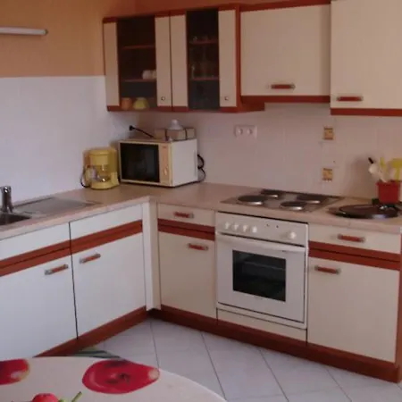 De Charme Pour 2 Pers., Terrasse, Foret A Proximite, Confort, - Fr-1-589-209 Country house *